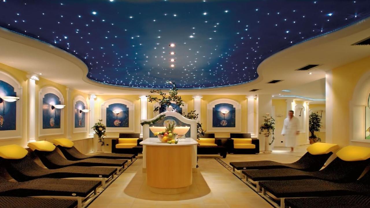 Cityhotel Goldener Adler B&B Chiusa Eksteriør bilde