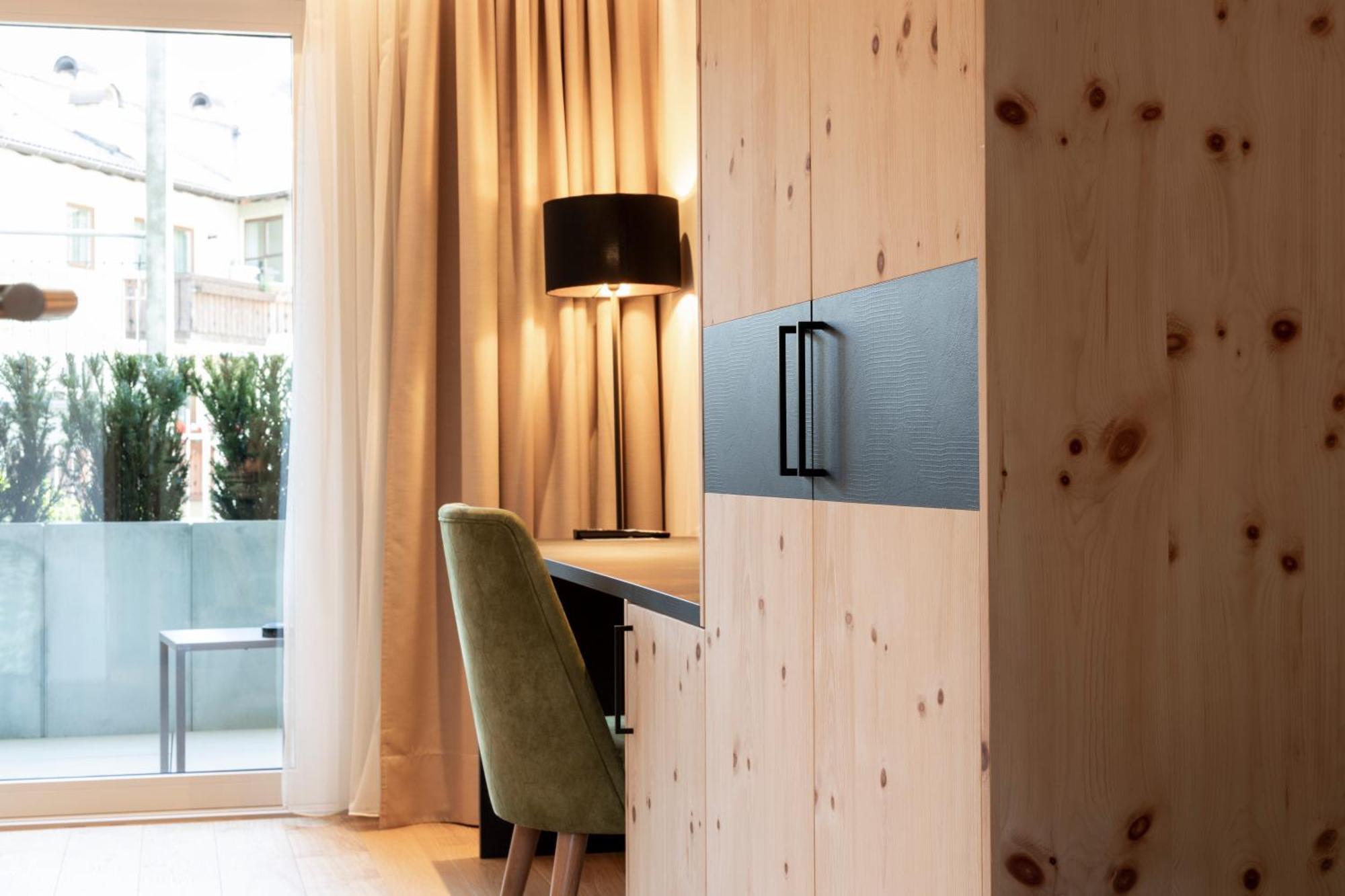 Cityhotel Goldener Adler B&B Chiusa Eksteriør bilde