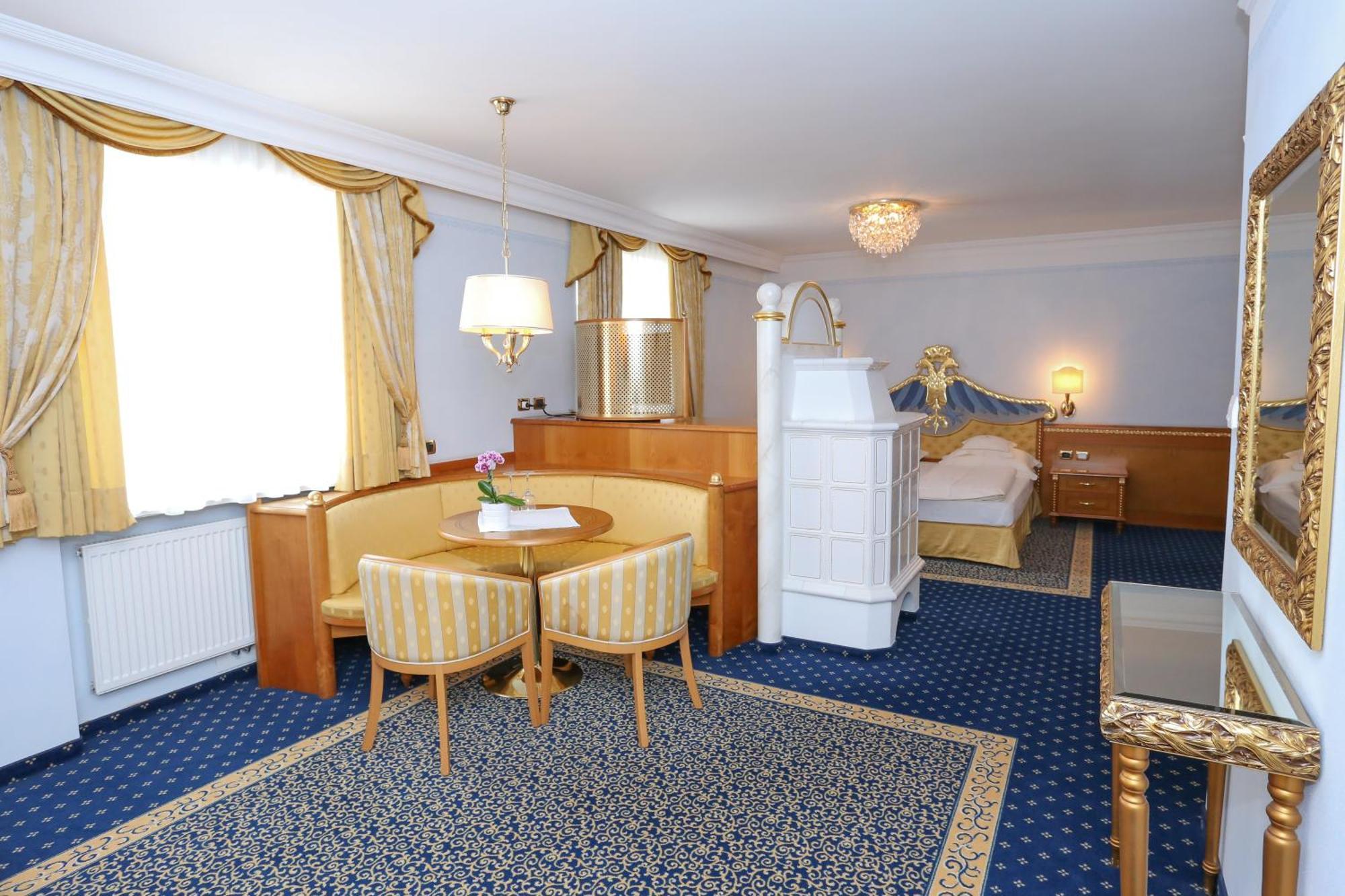Cityhotel Goldener Adler B&B Chiusa Eksteriør bilde