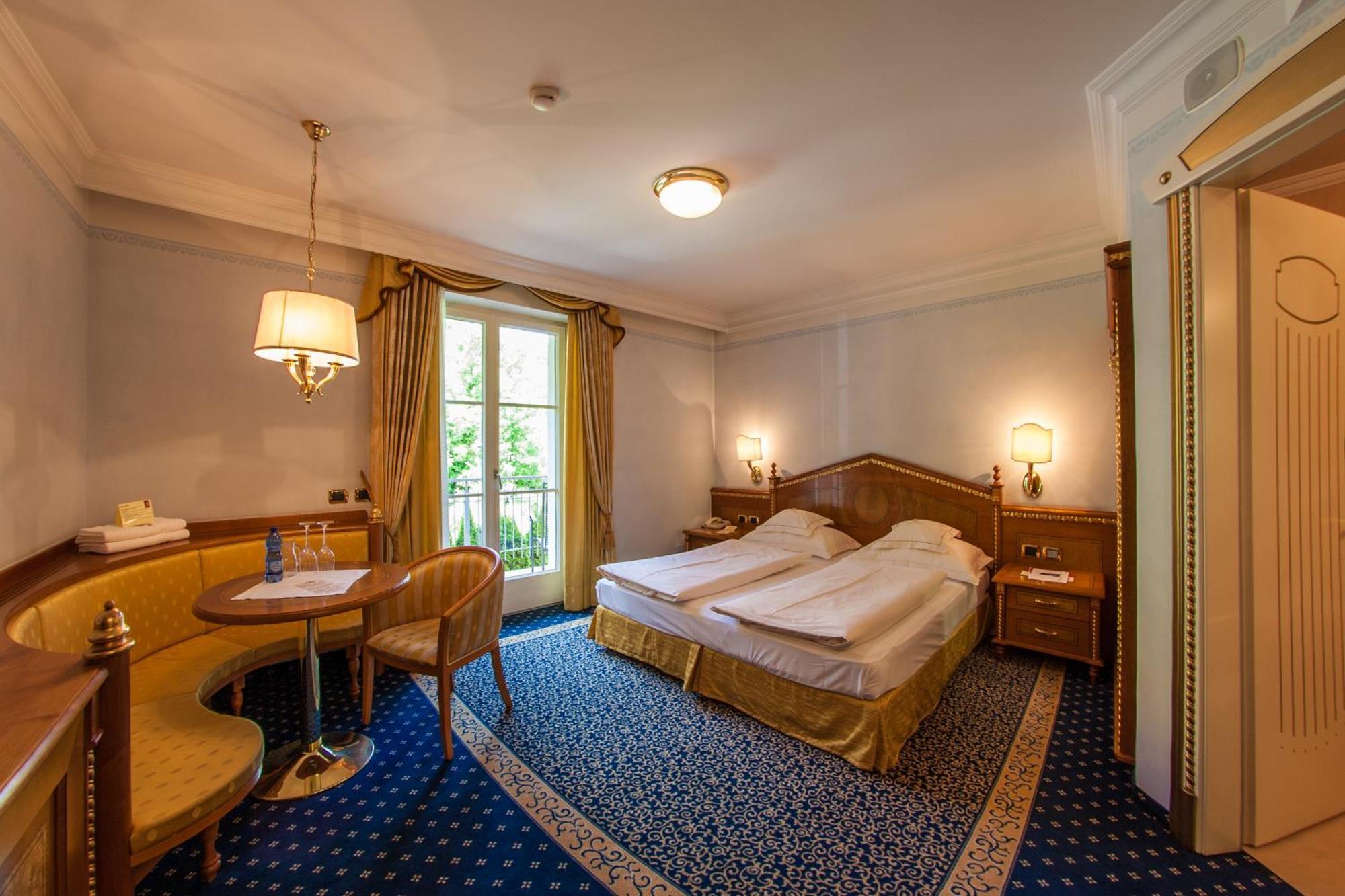 Cityhotel Goldener Adler B&B Chiusa Eksteriør bilde